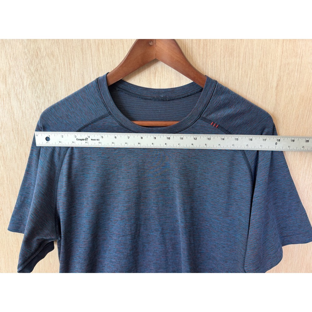 Lululemon Mens Metal Vent Tech Short Sleeve Shirt Blue Red Space Dye Small - Picture 2 of 4